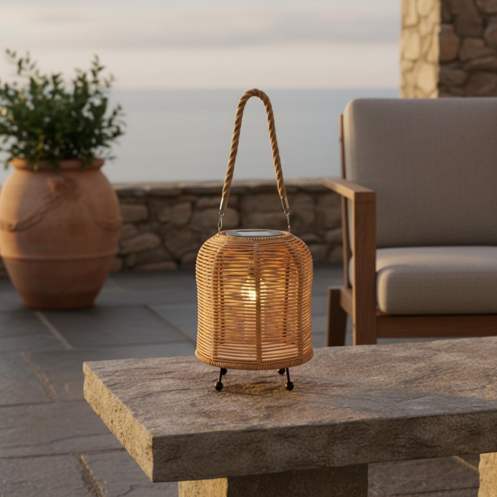 Handwoven Solar Lantern Warm L - Hanging Outdoor Lighting recensie en prijs